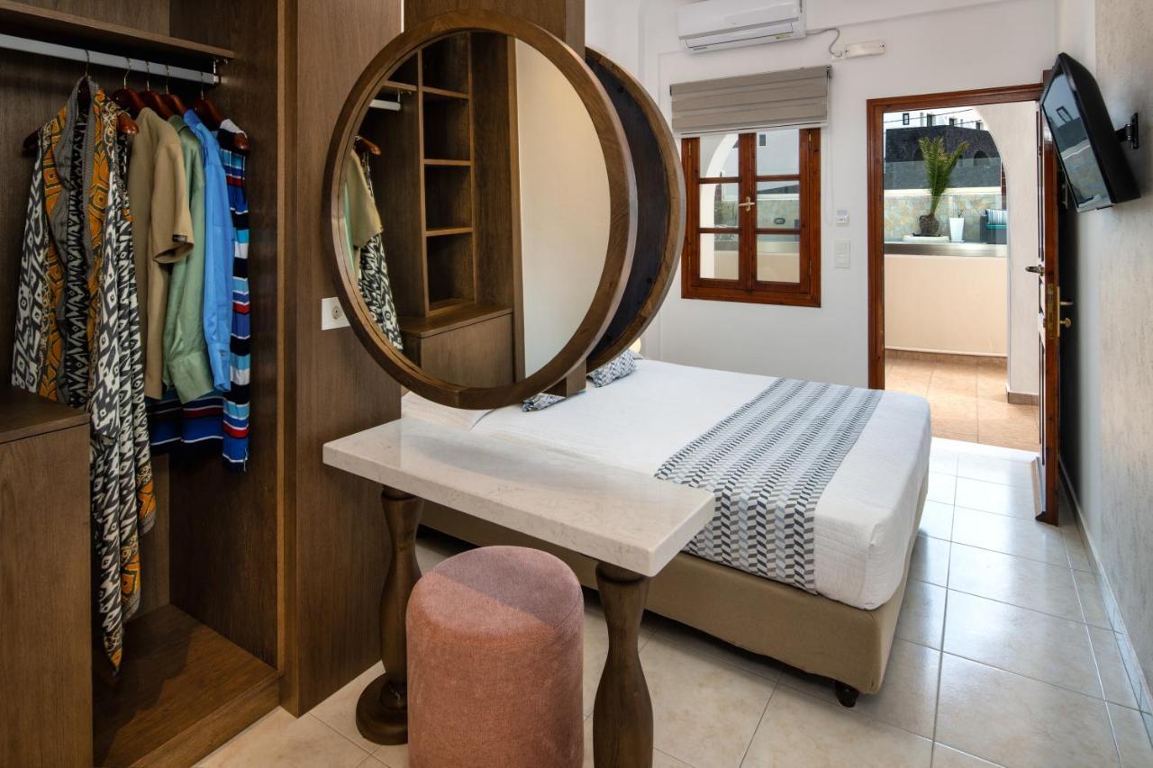Astir Thira Hotel Тира Экстерьер фото