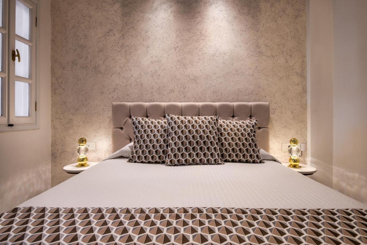 Astir Thira Hotel Тира Экстерьер фото