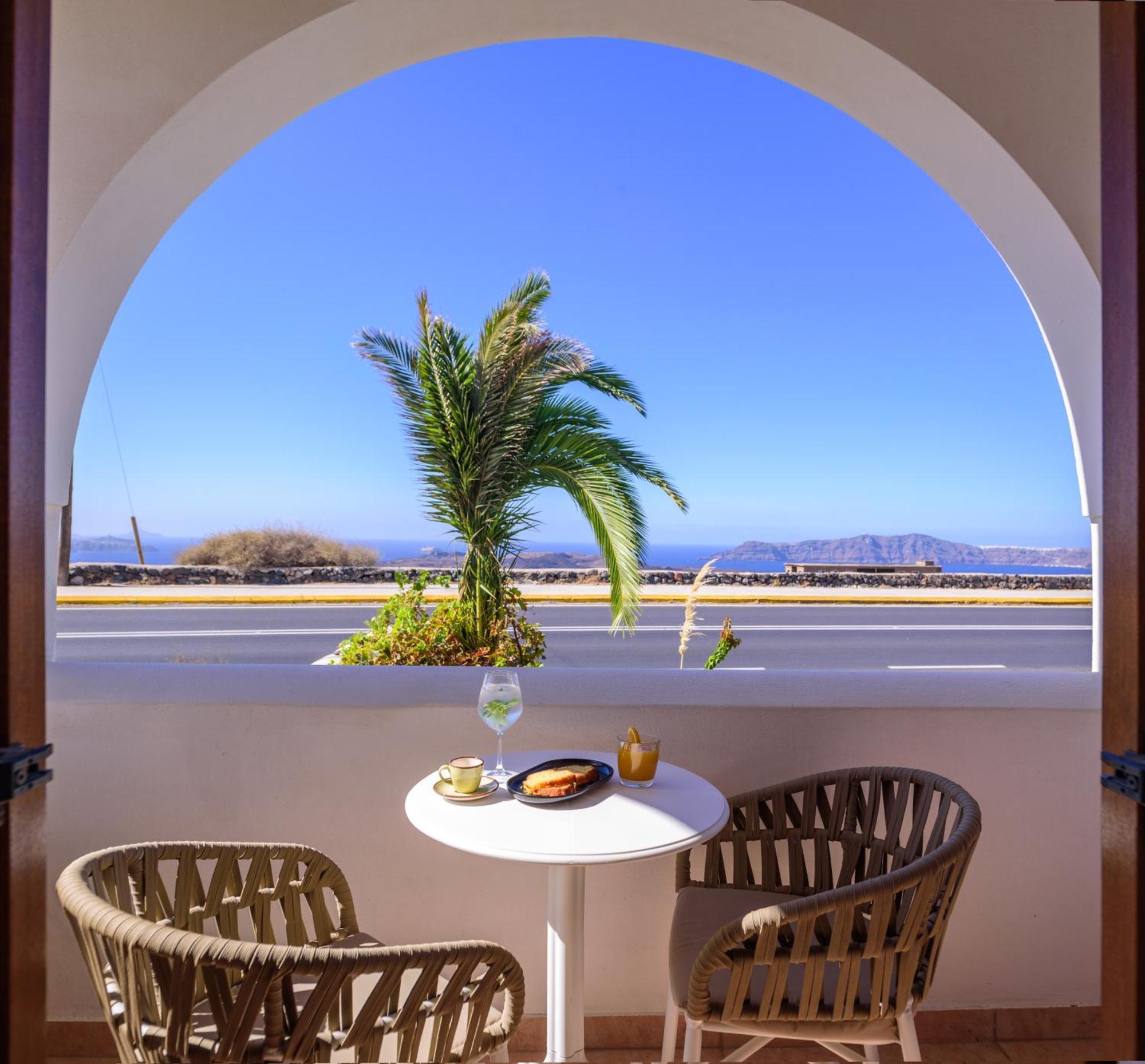 Astir Thira Hotel Тира Экстерьер фото
