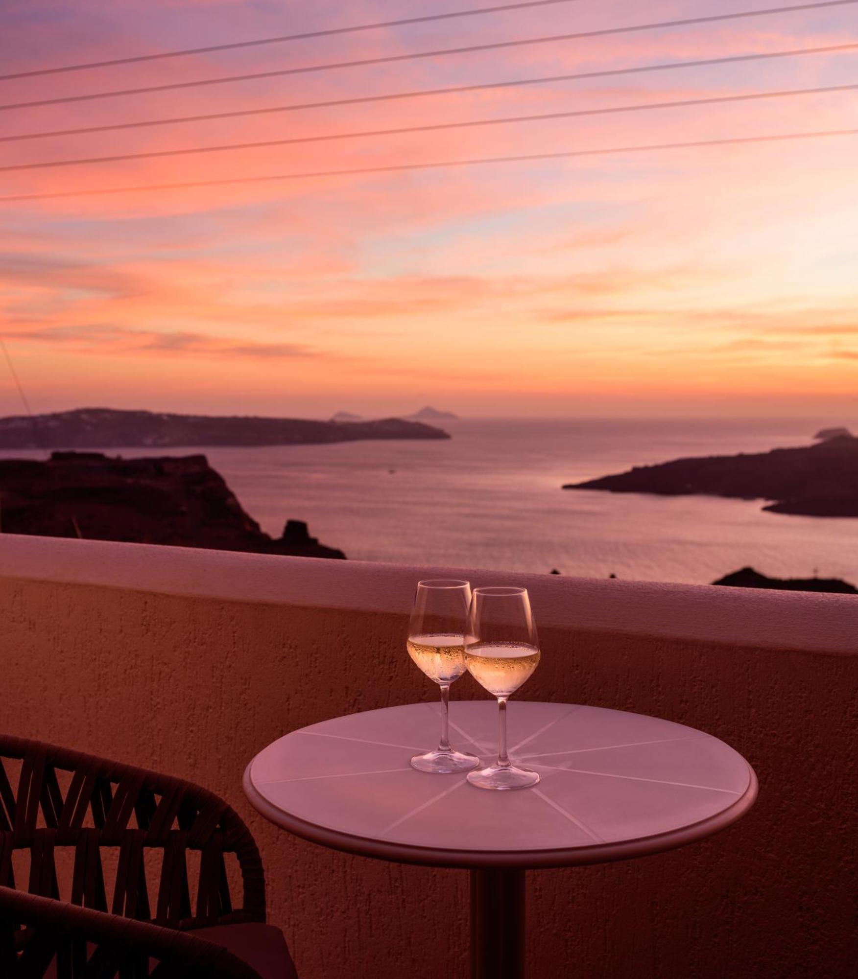 Astir Thira Hotel Тира Экстерьер фото